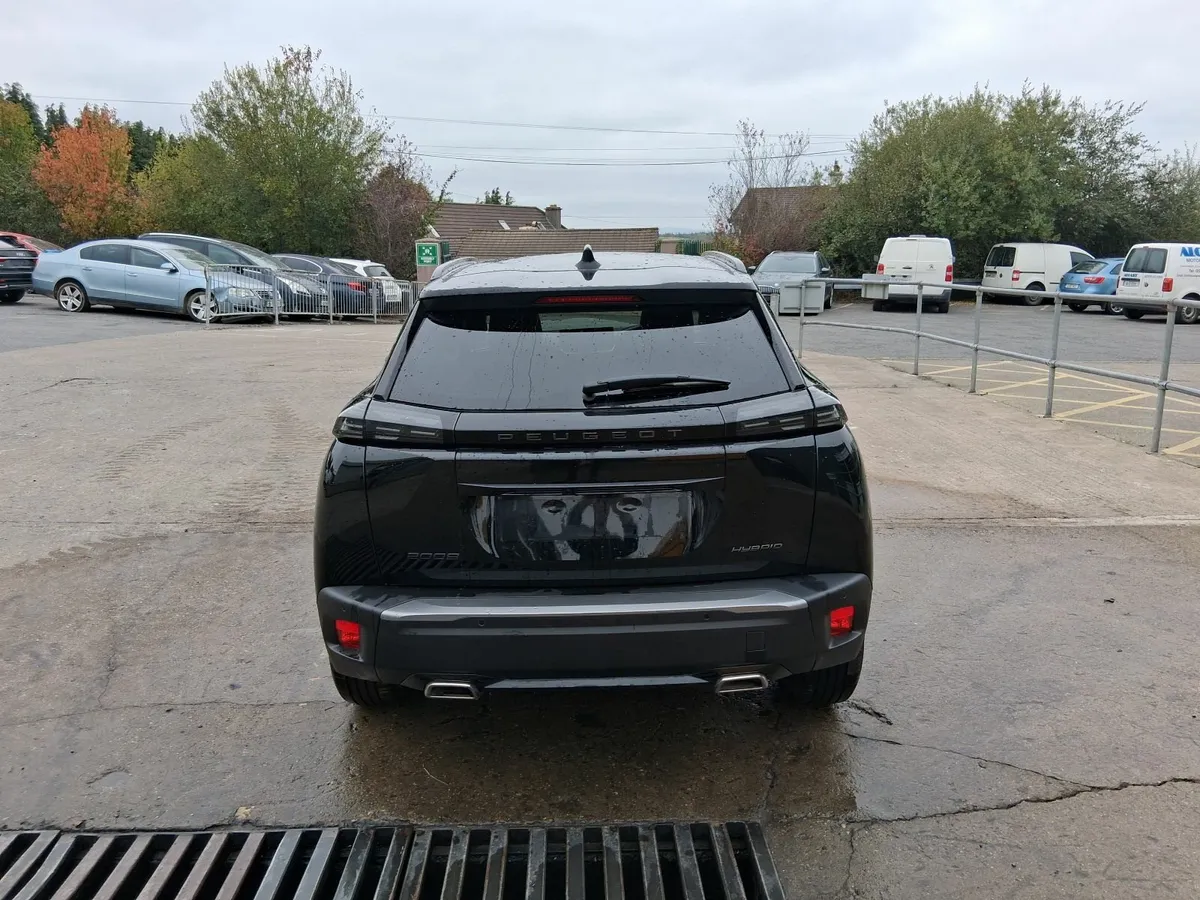 2025 PEUGEOT 2008 1.2 PETROL - Image 4
