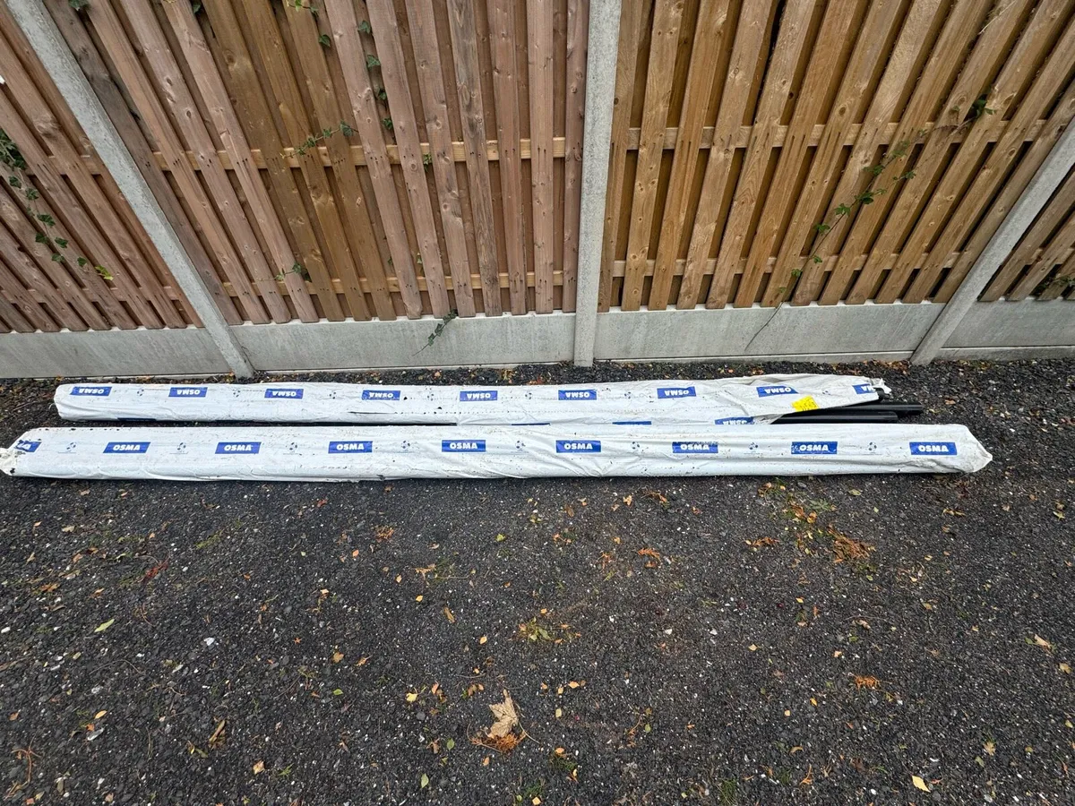 New 4m Round Black Gutter Downpipes ( x 9 ) - Image 2