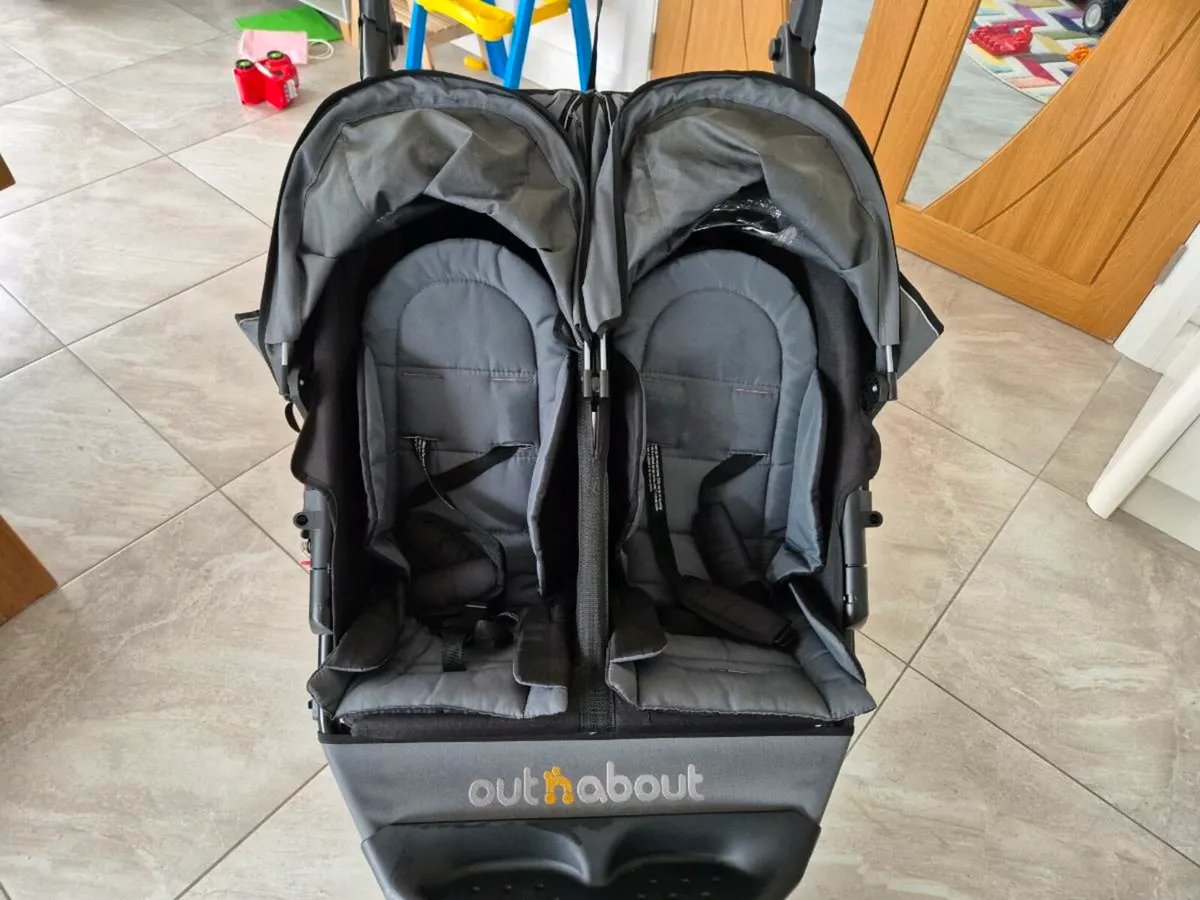 Out n About Double Buggy - Image 4