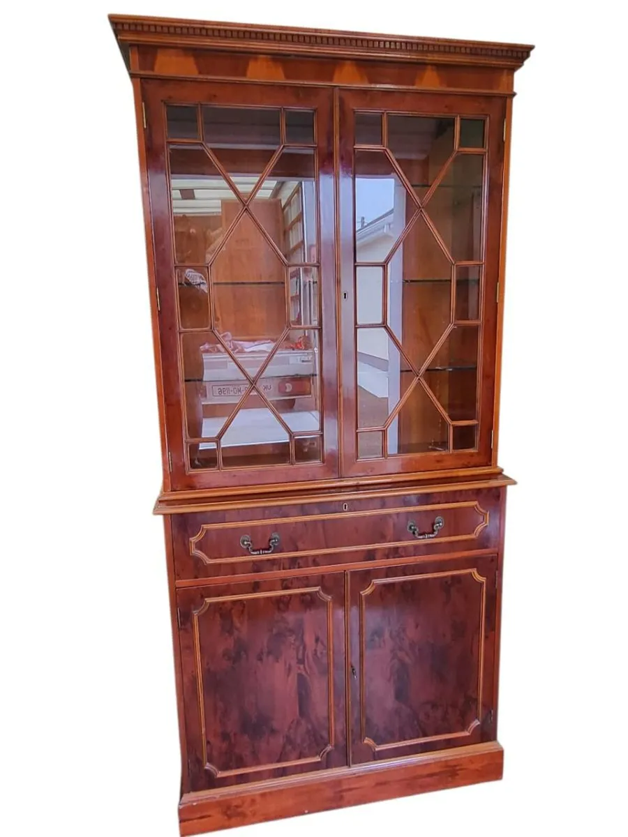 Beautiful Flamed Mahogany Bookcase/Bureau - Image 2