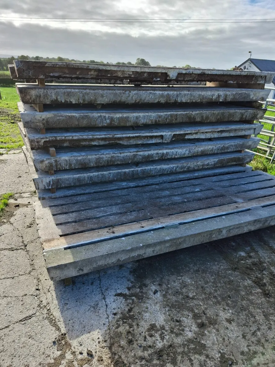Cattle Slats - Image 1