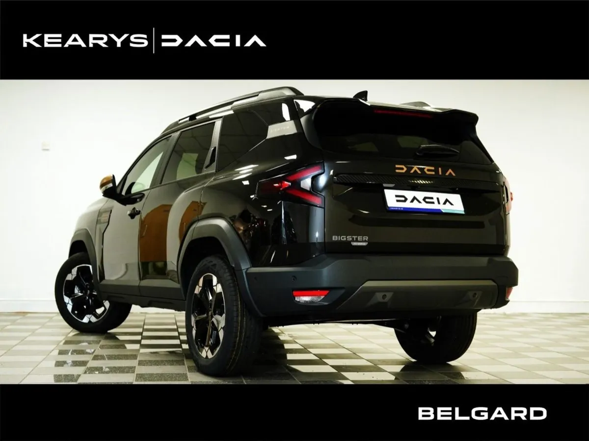 Dacia Bigster  brand New 261 HEV Extreme HEV 155 - Image 2