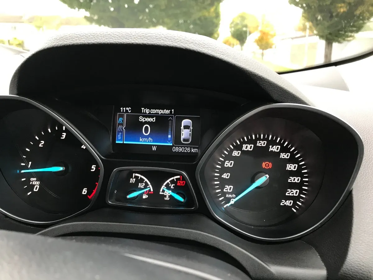 Ford Kuga 2016 Titanium 2.0 Diesel - Image 2