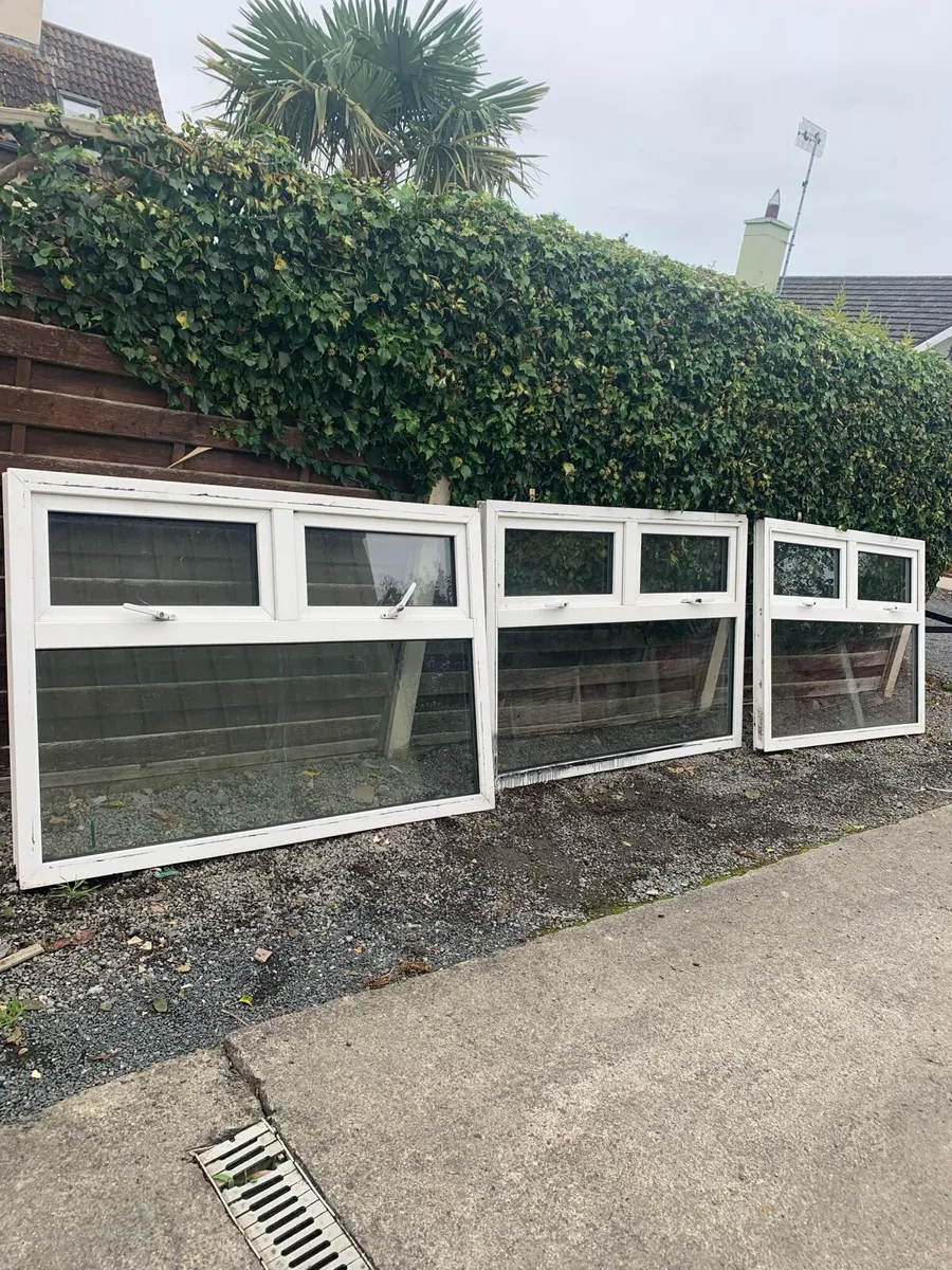 3  Doubled glazed windows 152x107cm - Image 1