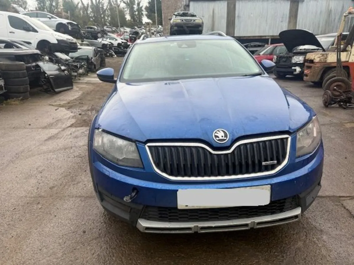 2015 SKODA OCTAVIA 2.0L-D - Image 1