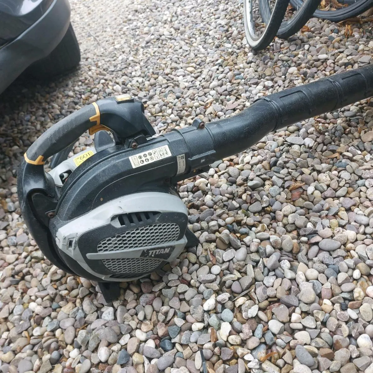Leaf blower - Image 2