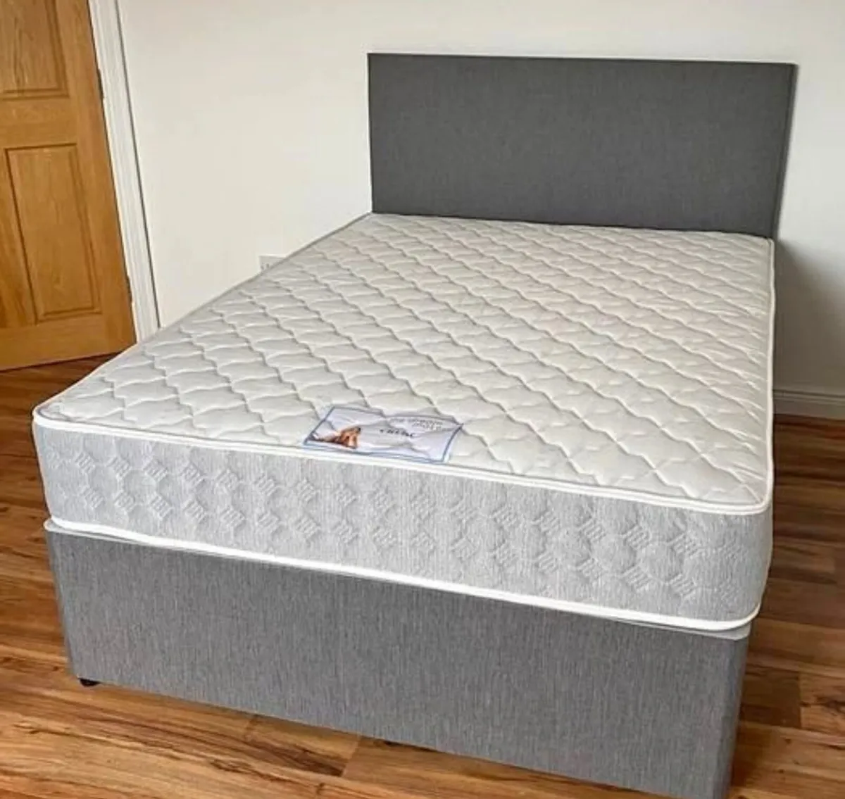 Double bed with mattress like new - Image 1