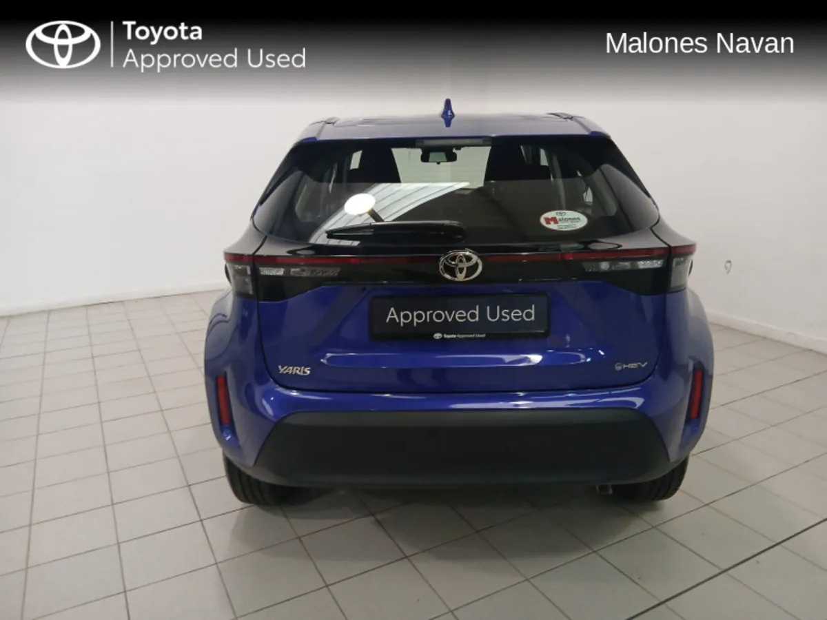 Toyota Yaris Cross YARIS CROSS LUNA - Image 4