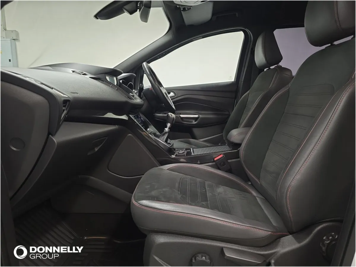 Ford Kuga Diesel Estate ST-Line - Image 4