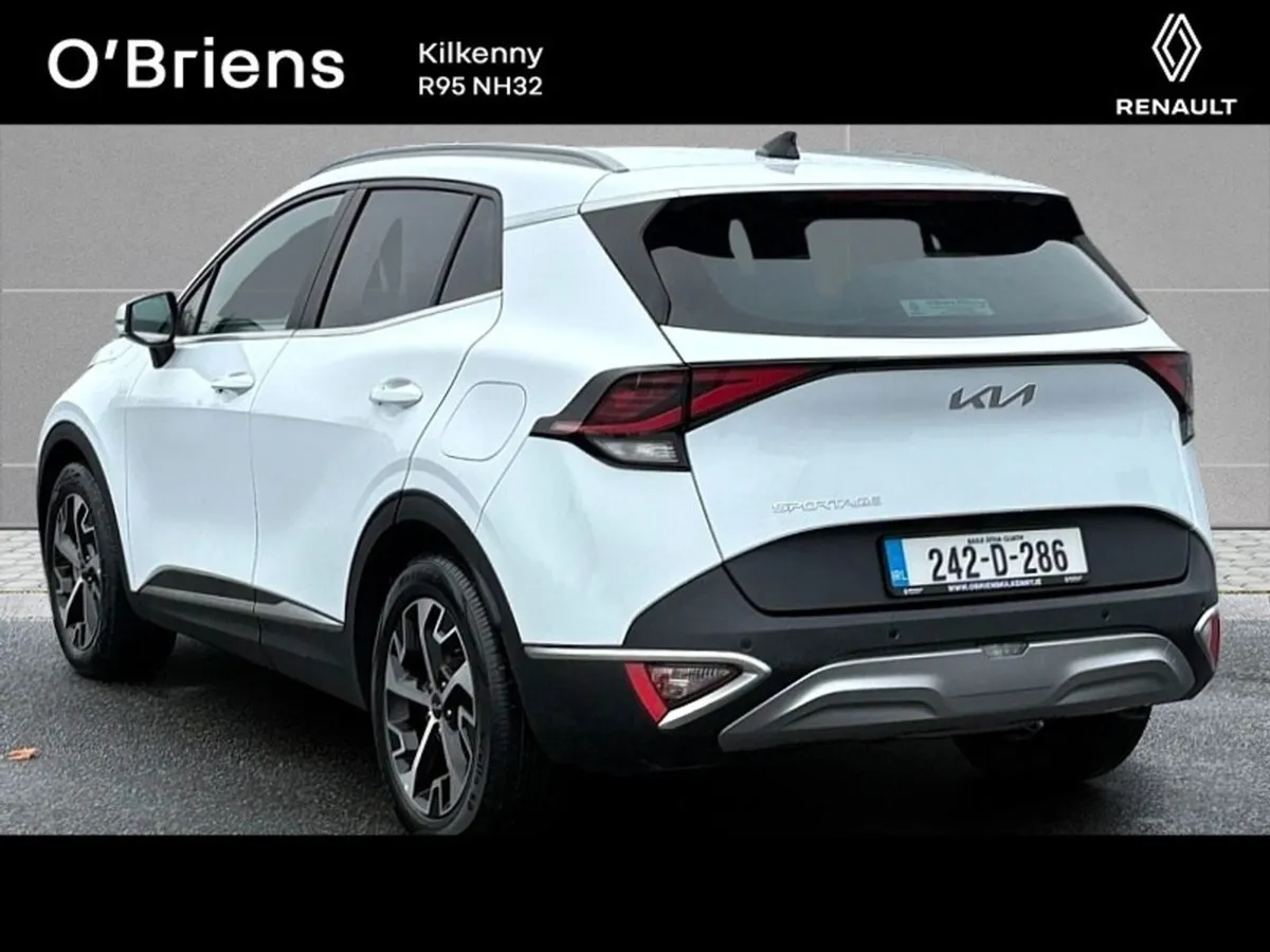 Kia Sportage K3 1.6 DSL 5DR  1 Owner - TOP Spec - - Image 3