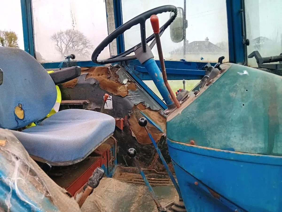 Tractor - Image 2