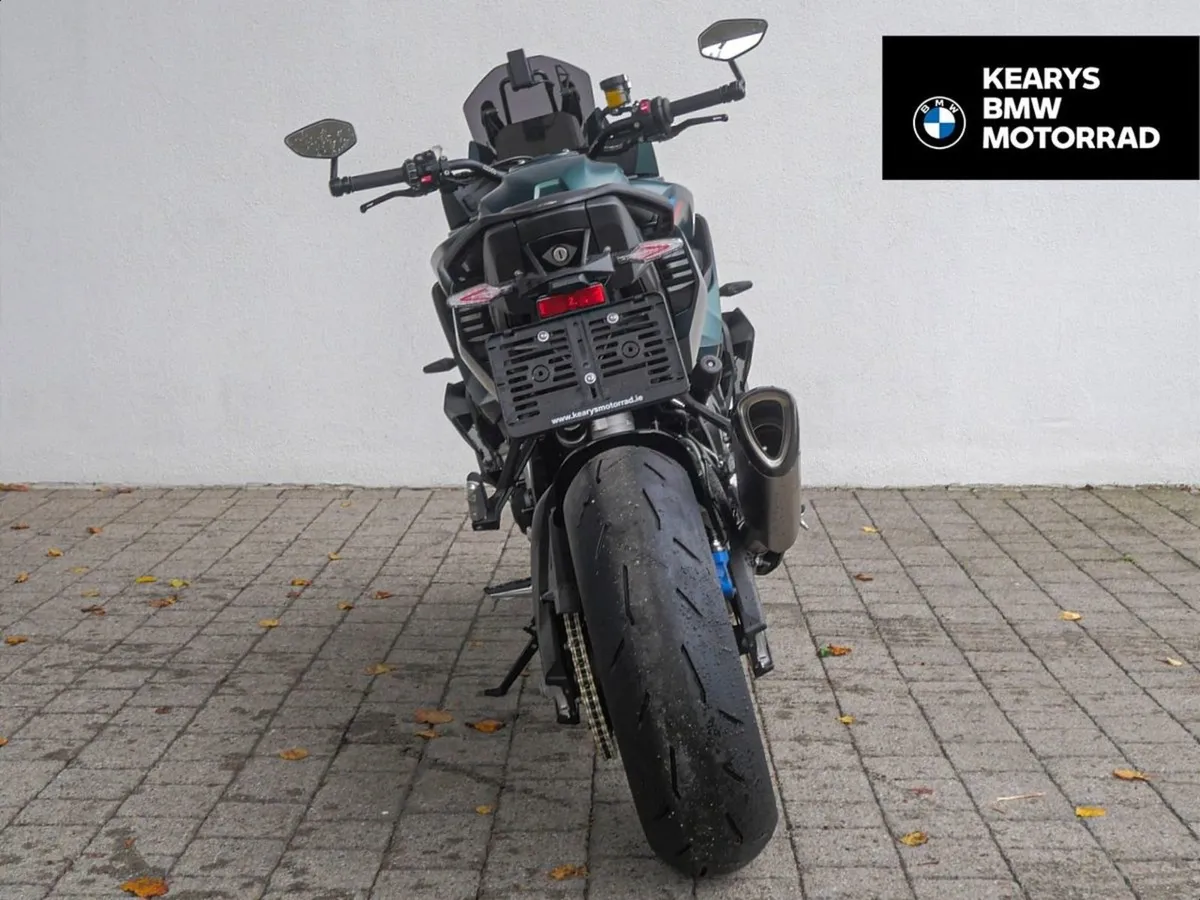 BMW M 1000 XR - Image 4