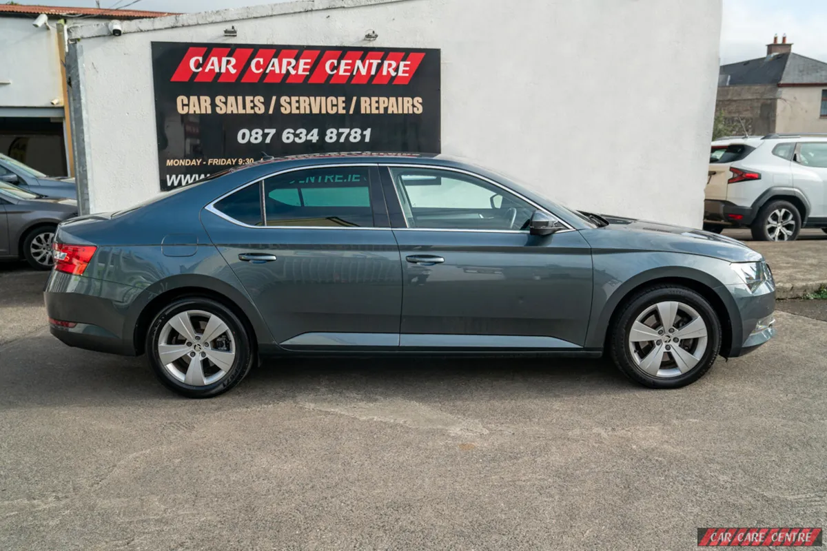 🔥 2016 Skoda Superb 2.0 TDI 150 BHP 🔥 - Image 3