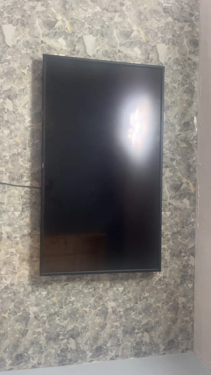 70 inch 4k tv - Image 3