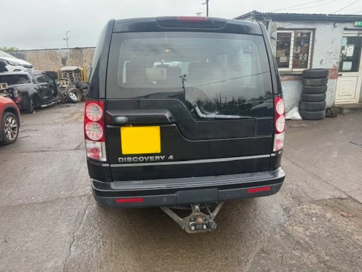 2013 Land Rover Discovery 4 - Image 3