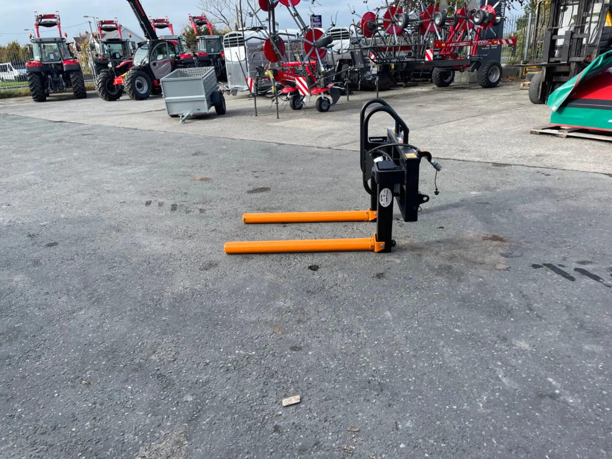 Quickie Flexibal Bale Handler - Image 1