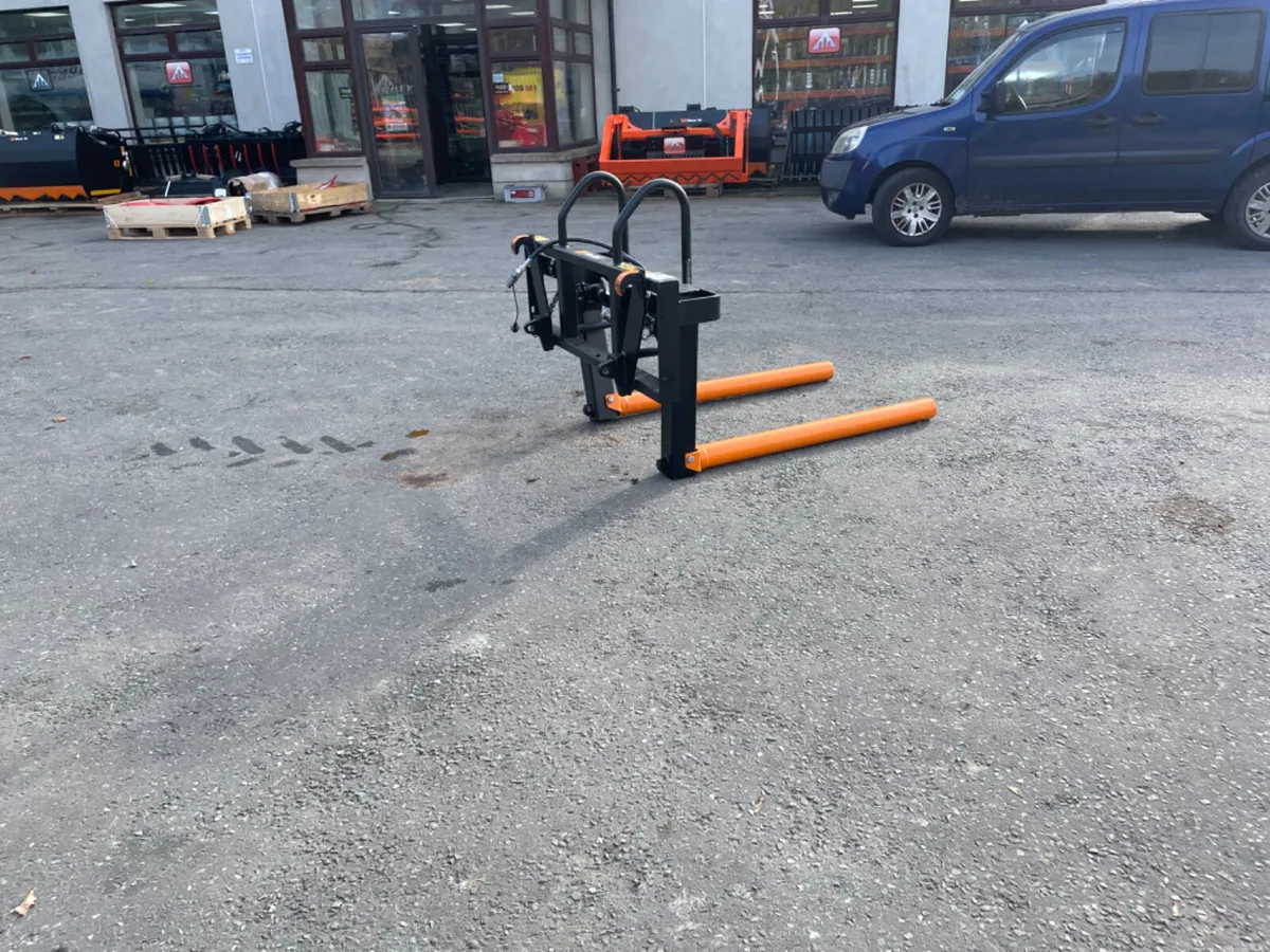 Quickie Flexibal Bale Handler - Image 4