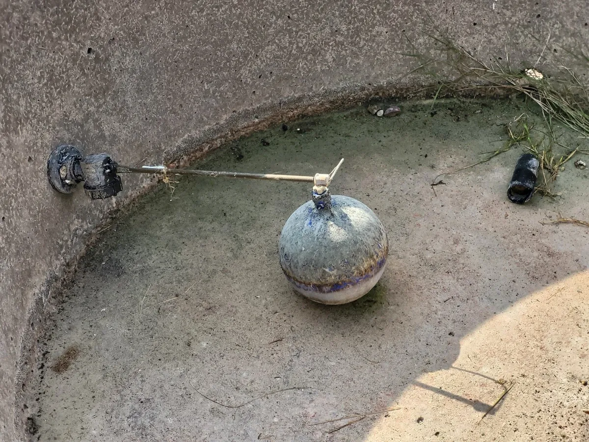 Water troughs - Image 2