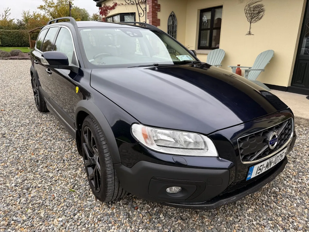 Volvo XC70 2015 - Image 2