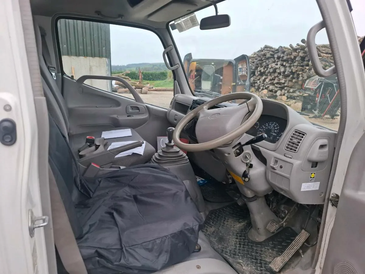 Toyota Dyna - Image 3