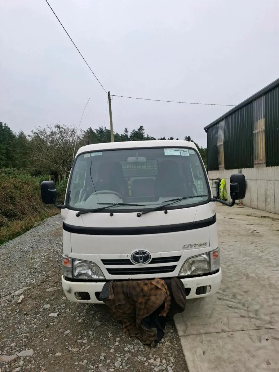 Toyota Dyna - Image 4