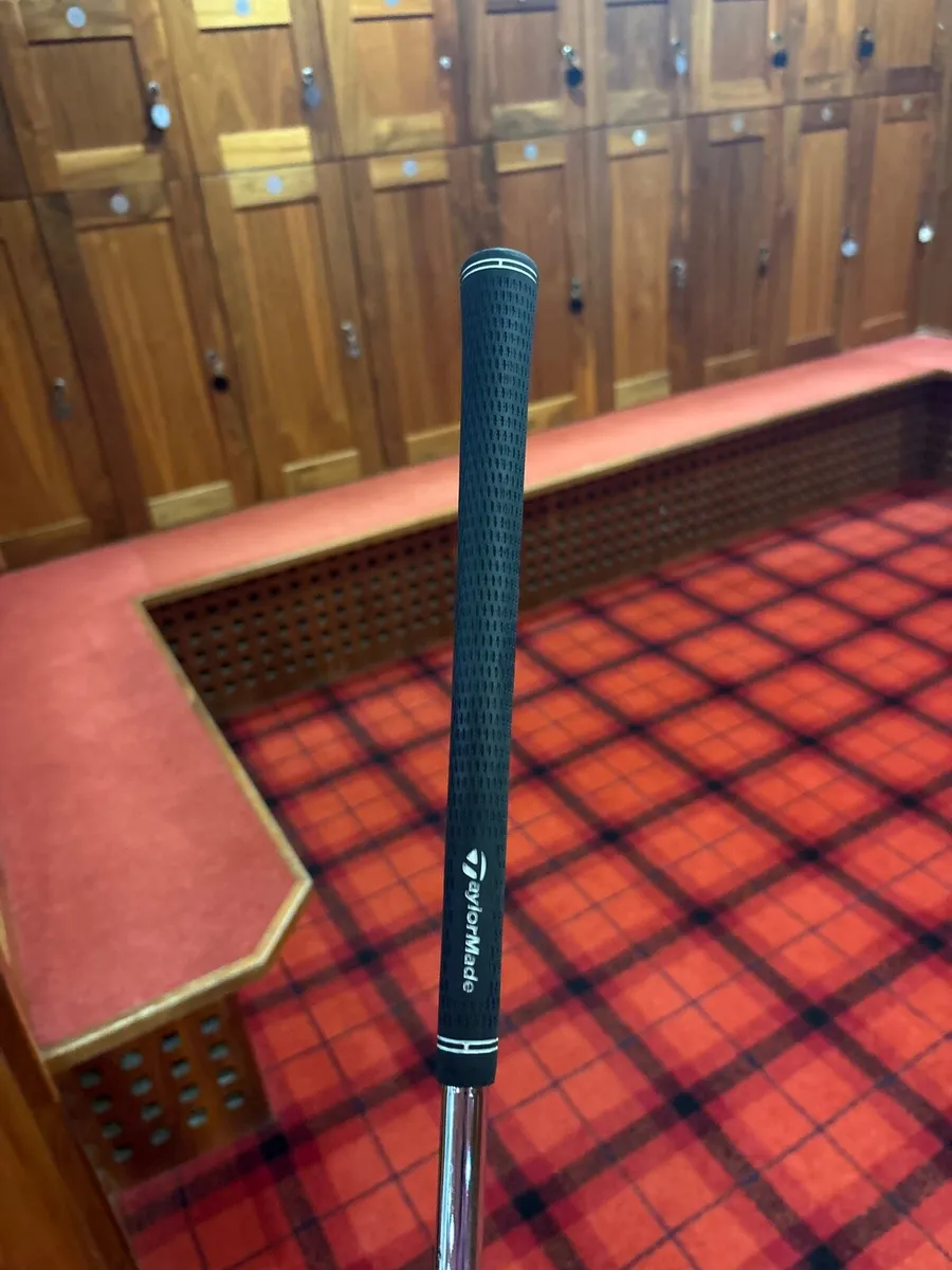 Taylor Made Stealth (Left Hand) 5-PW Reg Steel - Image 4