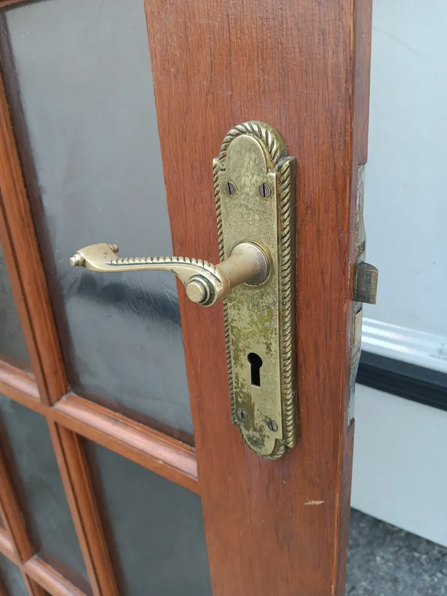 Double doors - Image 2