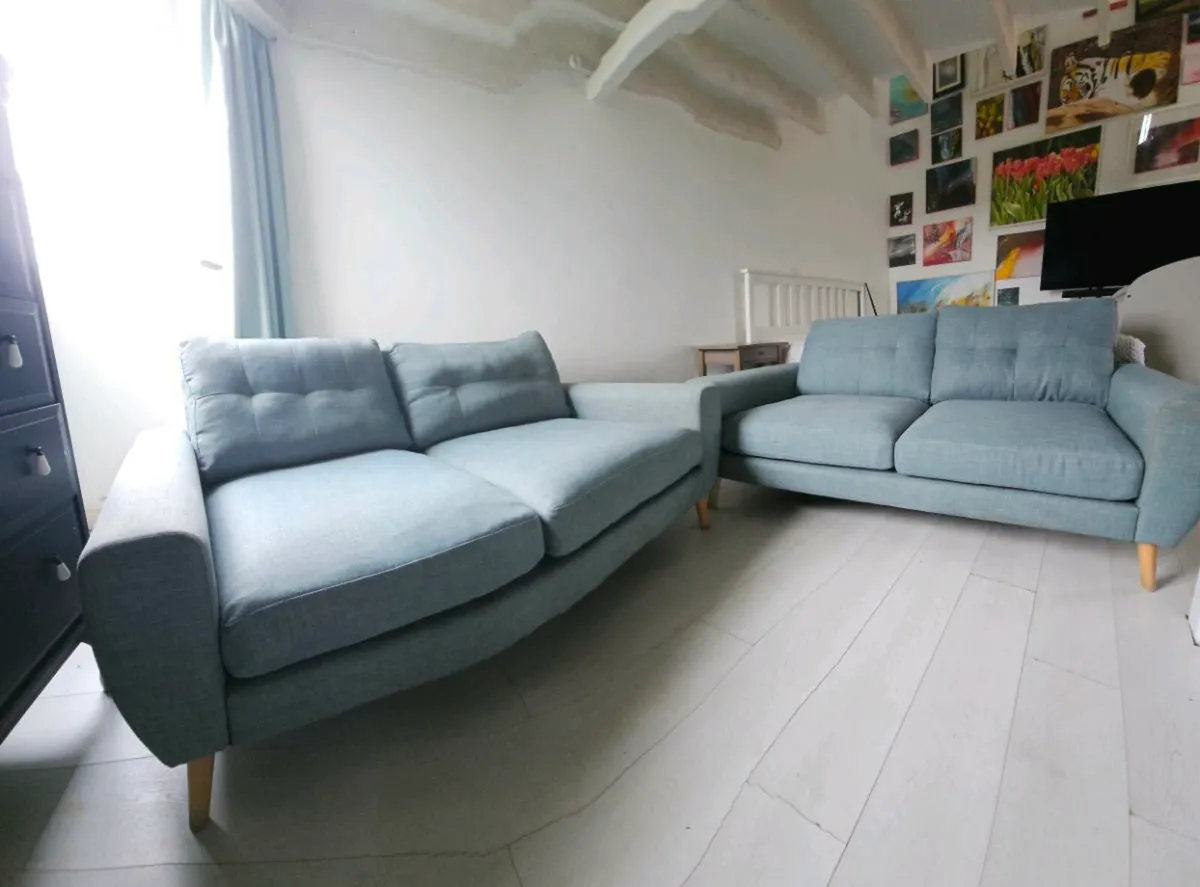 Sofa - Image 3