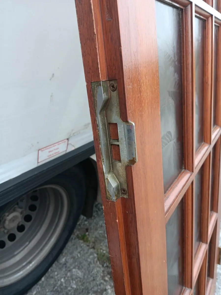 Double doors - Image 4