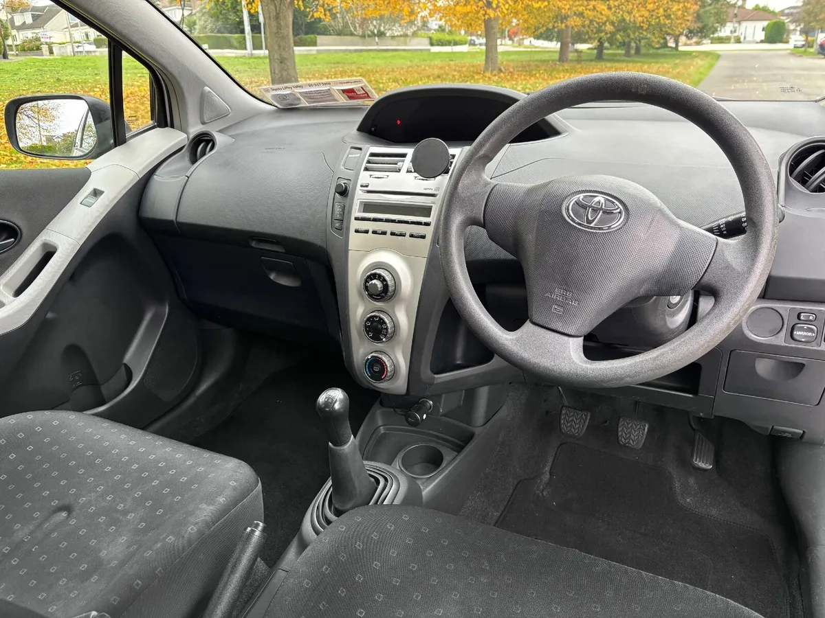 Toyota Yaris 2007 – 1.0 Petrol – Manual - Image 3
