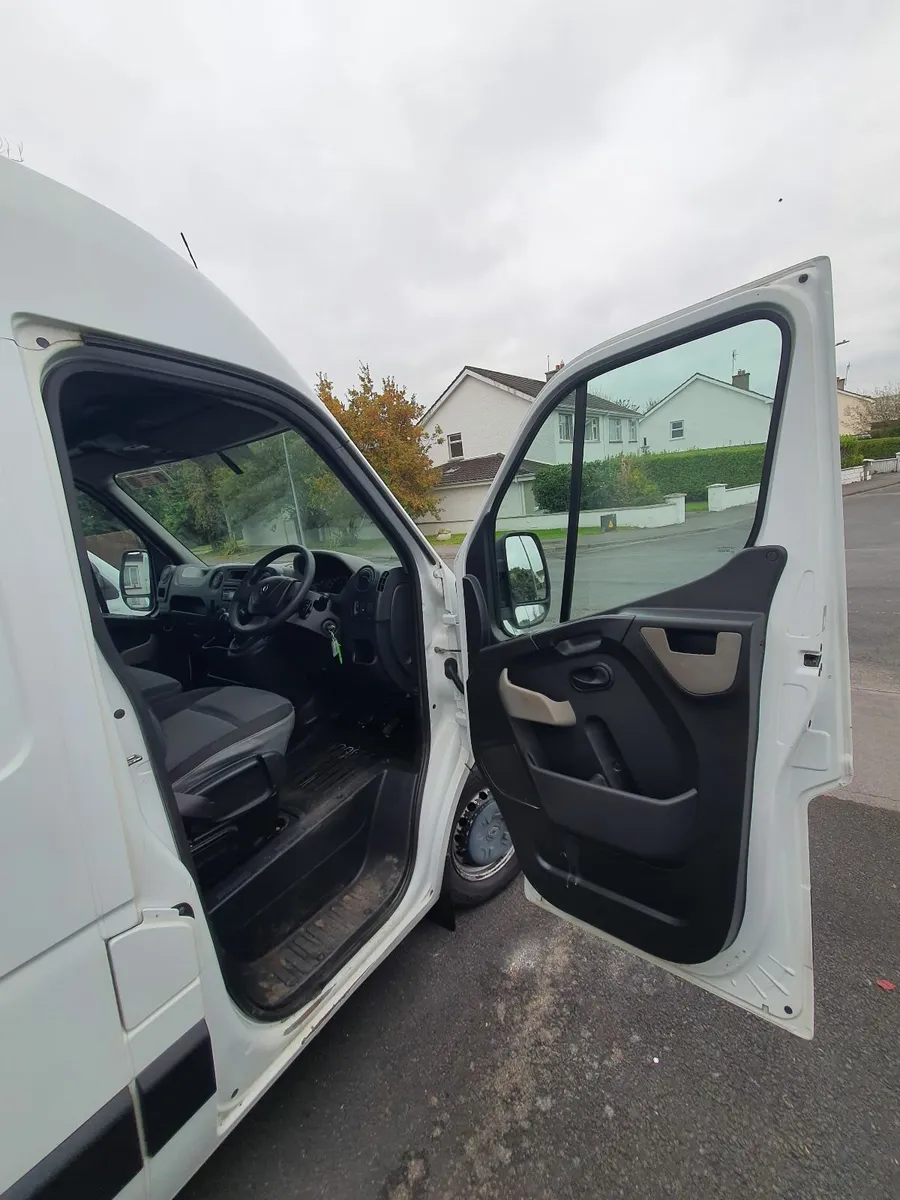 Renault Master 2016 - Image 3