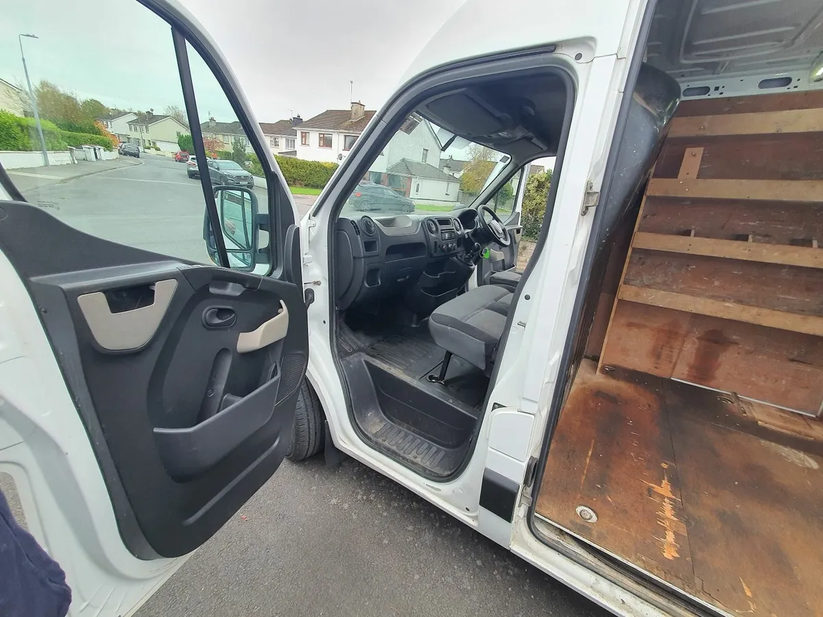 Renault Master 2016 - Image 4