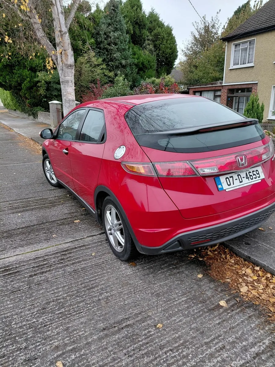 Honda Civic 2007 - Image 3