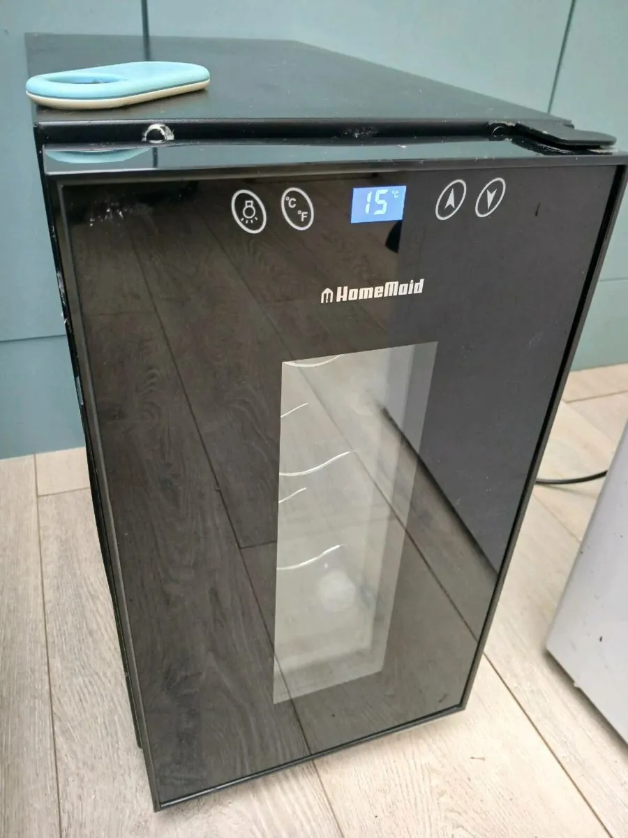 Wine cooler - Image 1