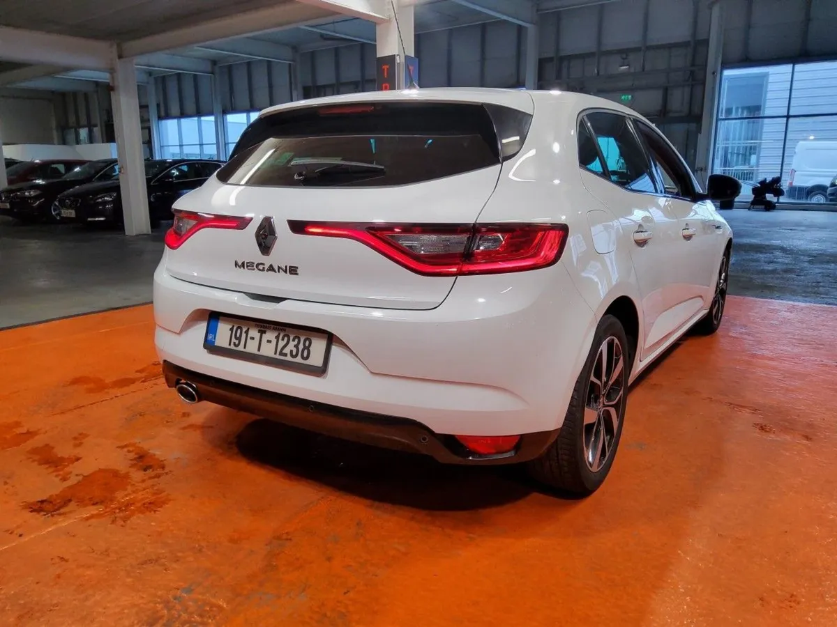 Renault Megane 1.5blue dCi 115 Iconic - Image 4