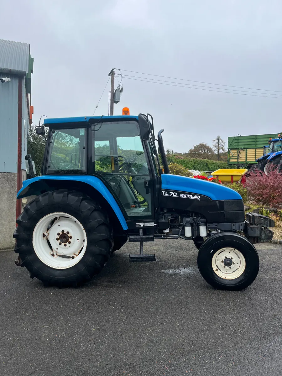 New Holland TL70 - Image 3