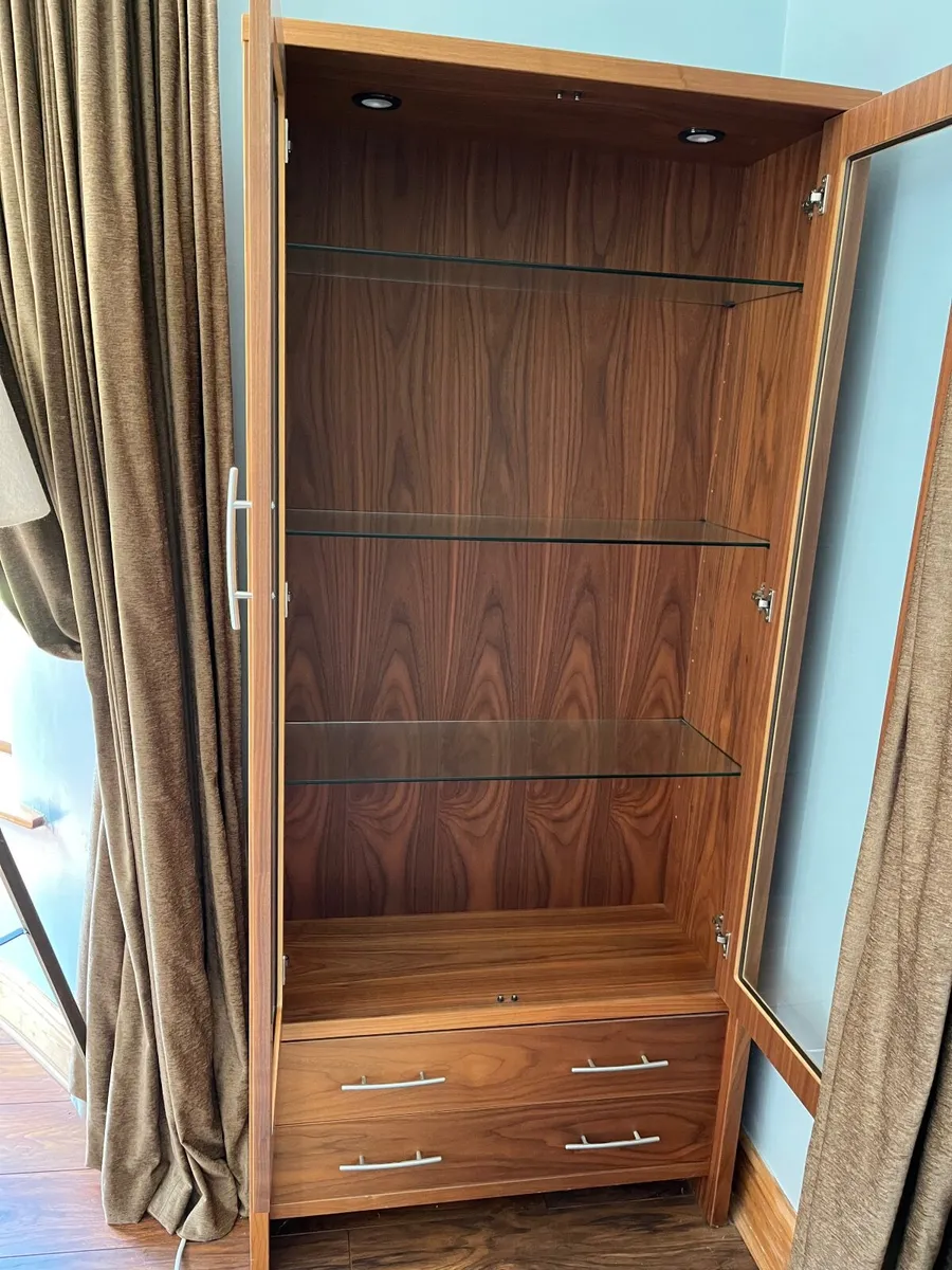 Console table and display cabinet - Image 2