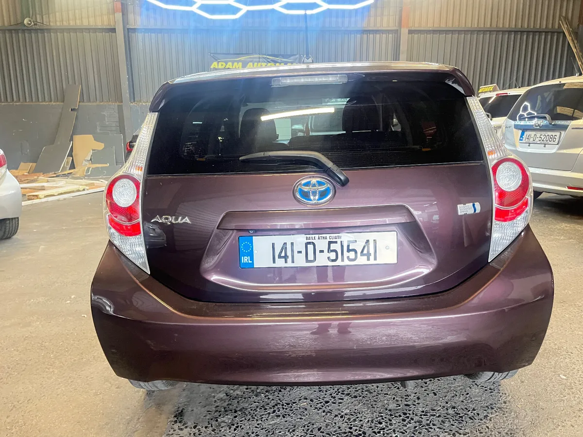 Toyota Aqua 2014 - Image 4