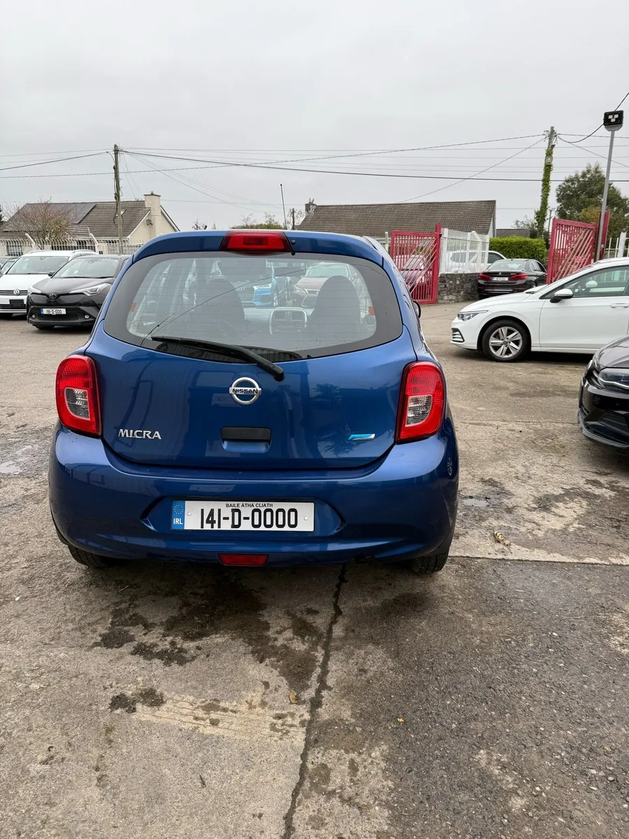 Car - Image 2