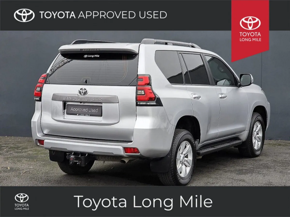 Toyota Land Cruiser 2.8 LWB Auto Commercial - Image 3