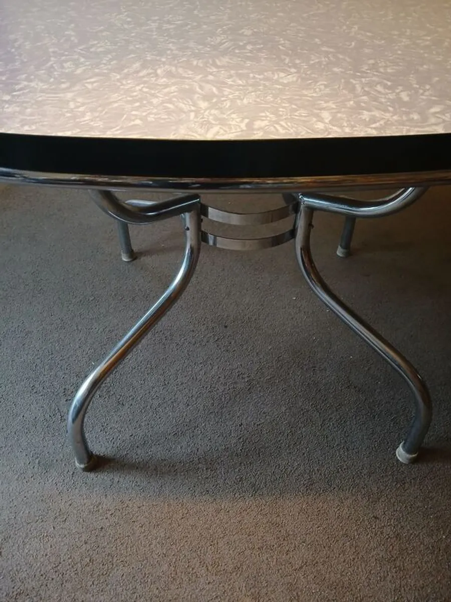 table - Image 2