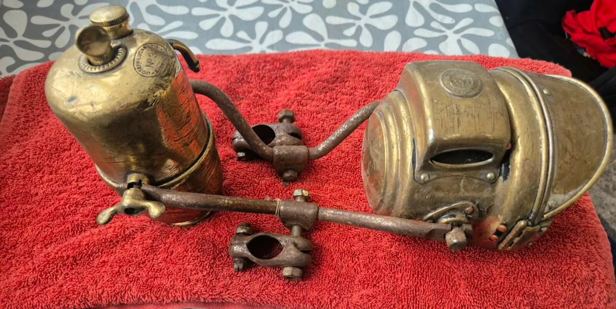 Lamp - Image 1