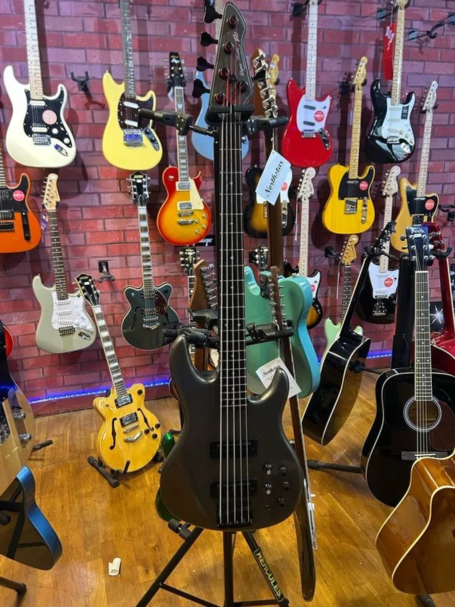 Peavey DYNA V Bass - made in USA 1987 - Image 3
