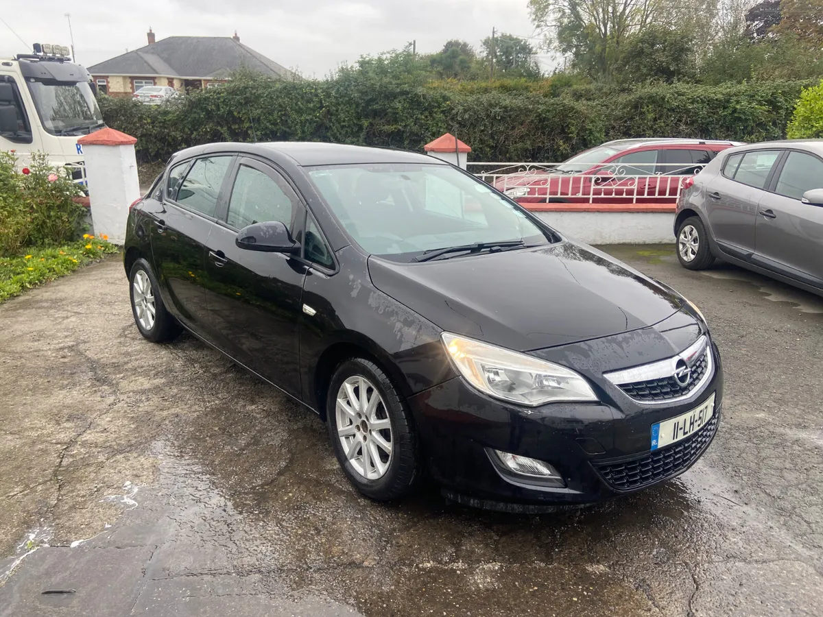 Opel Astra 2011 new nct - Image 1