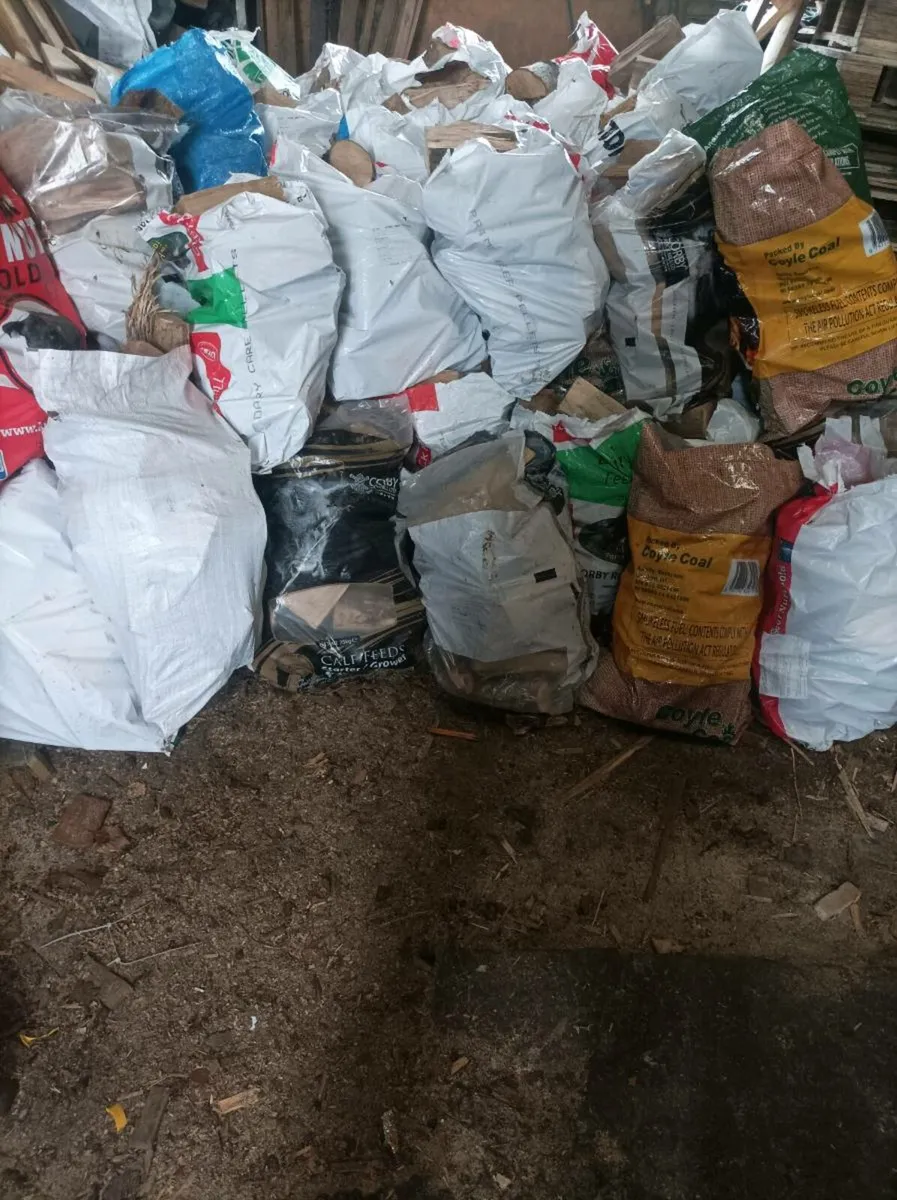 Ash logs and kindling for sale - Image 1