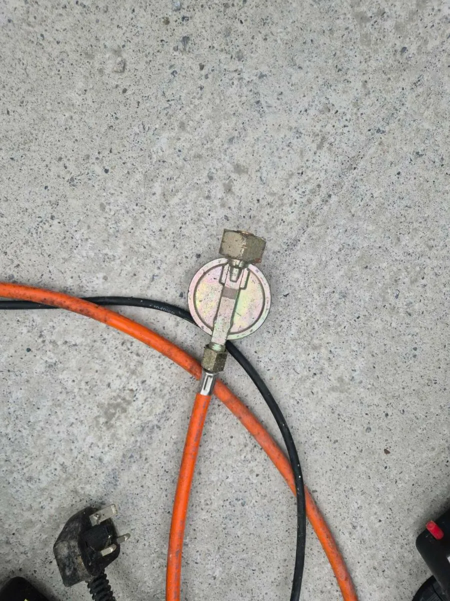 Gas heater - Image 2