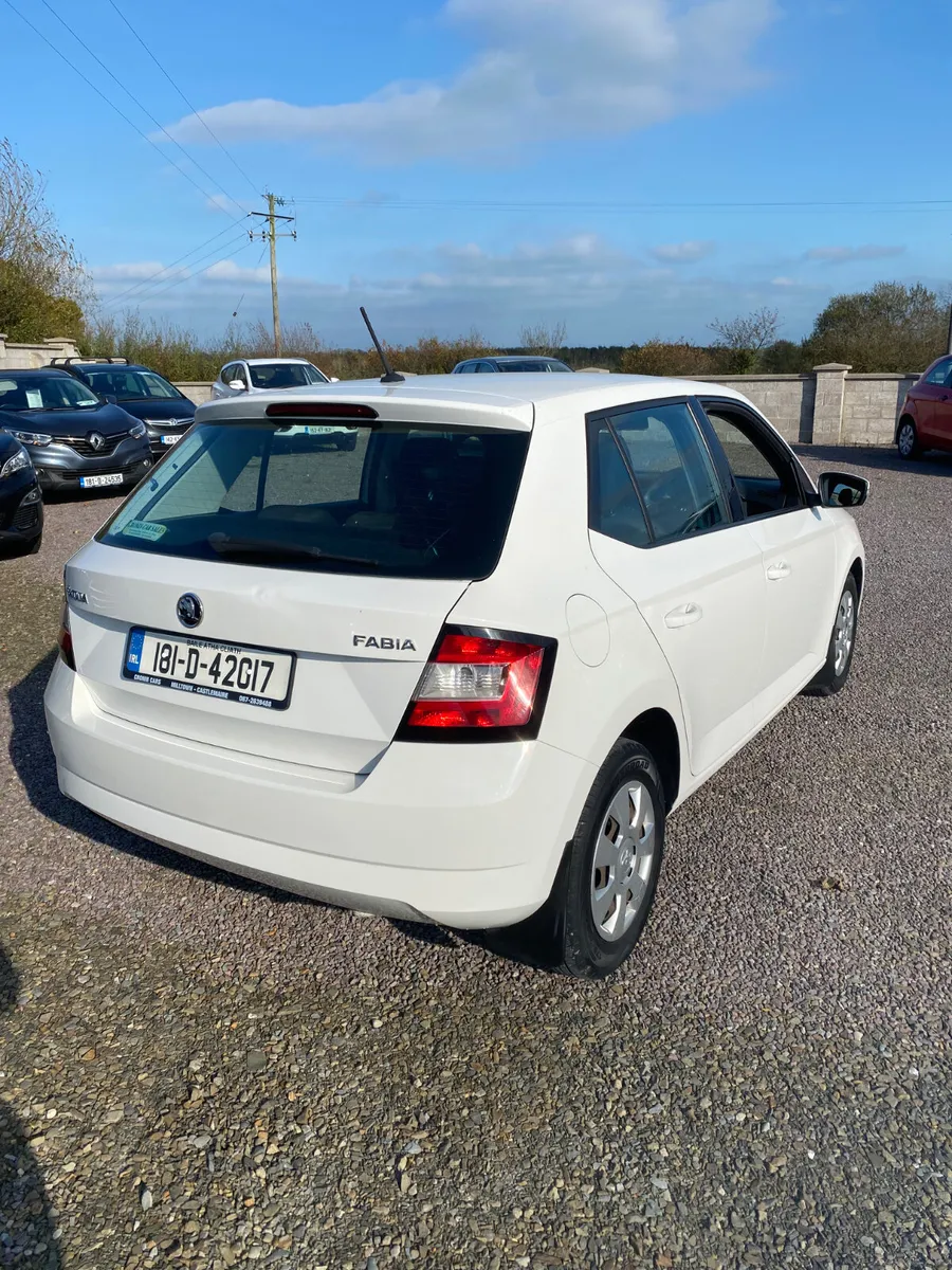 Skoda Fabia 2018 - Image 2