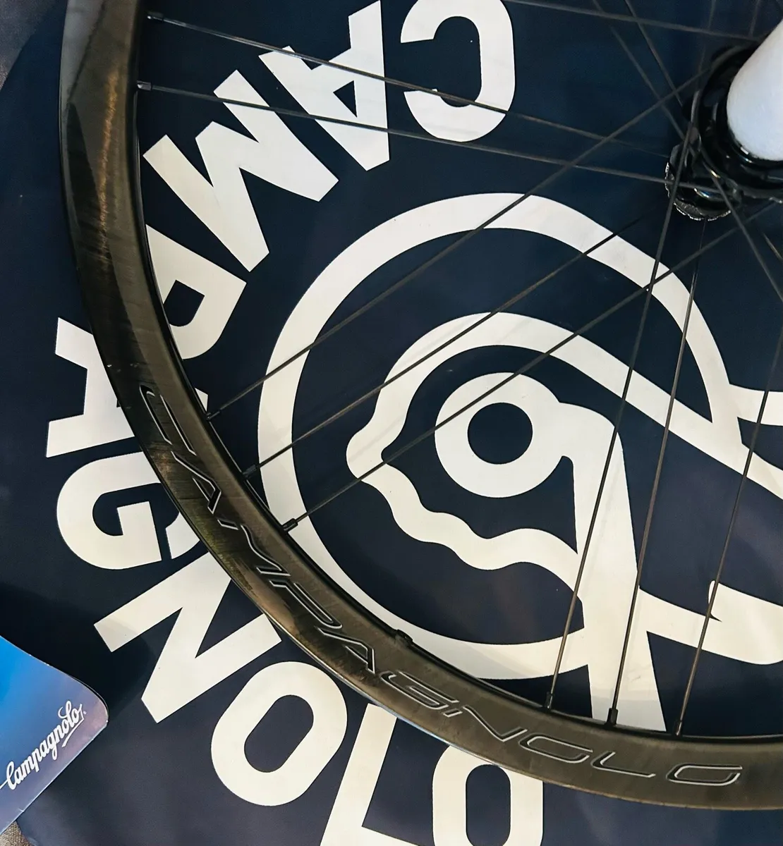 Campagnolo Bora WTO 33 Disc Wheelset - Image 3