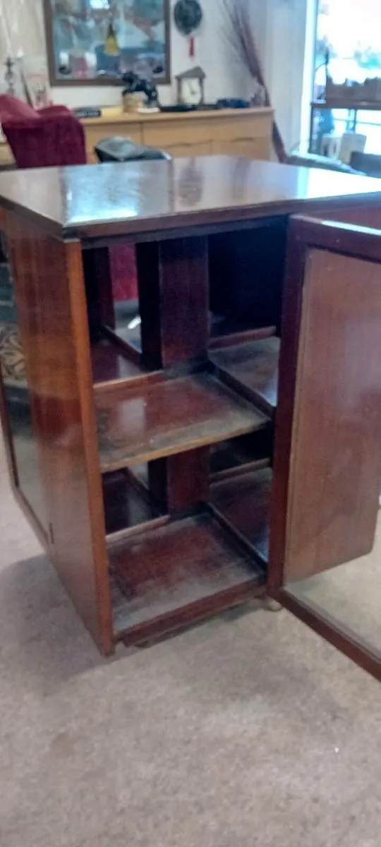 Early 20th Century Revolving Glazed Bookcase - Image 2