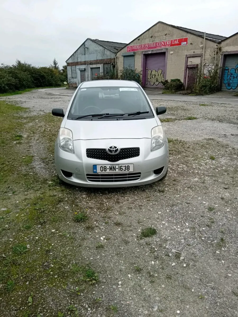 Toyota yaris - Image 1
